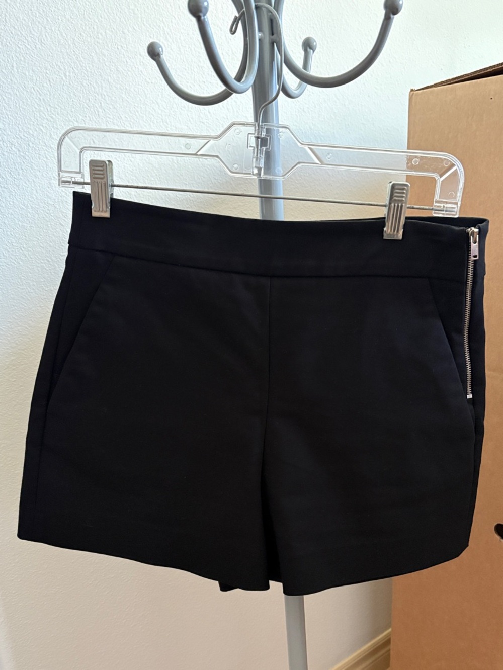 Zara Black Women's Stretch Zip-Detail Dress Shorts - M